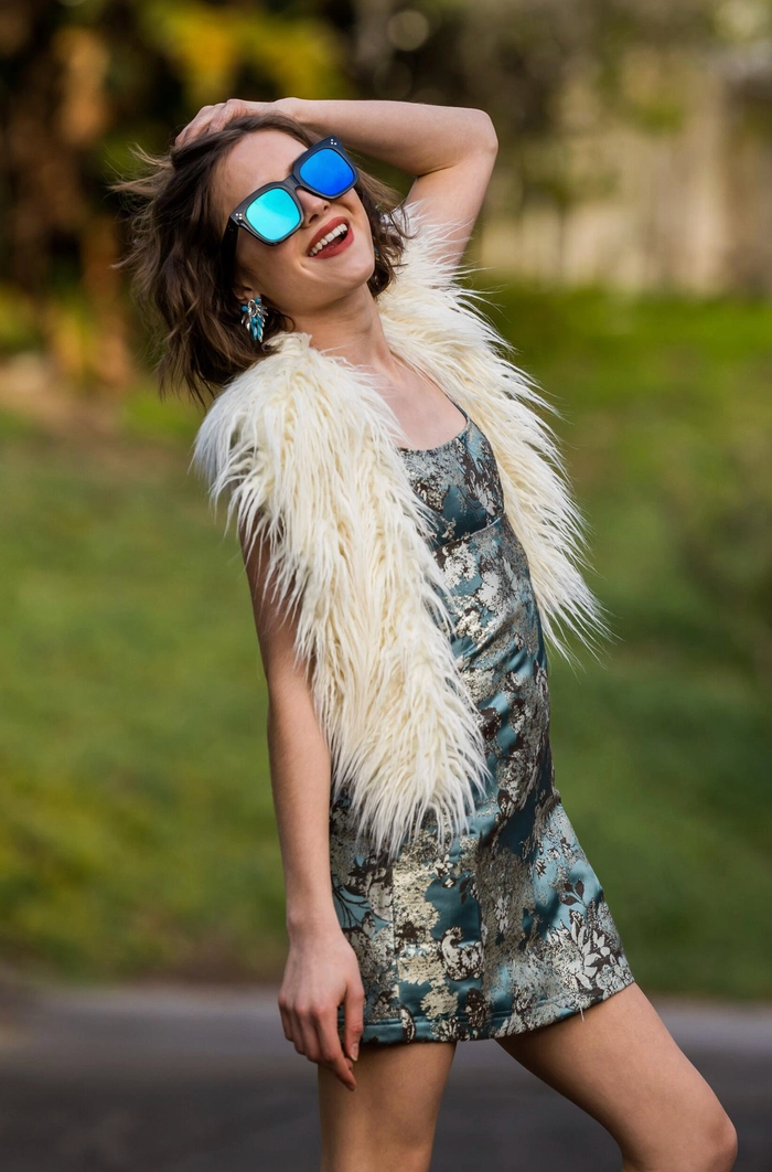 Jennafer Grace Penny Blanc Faux Fur Collar