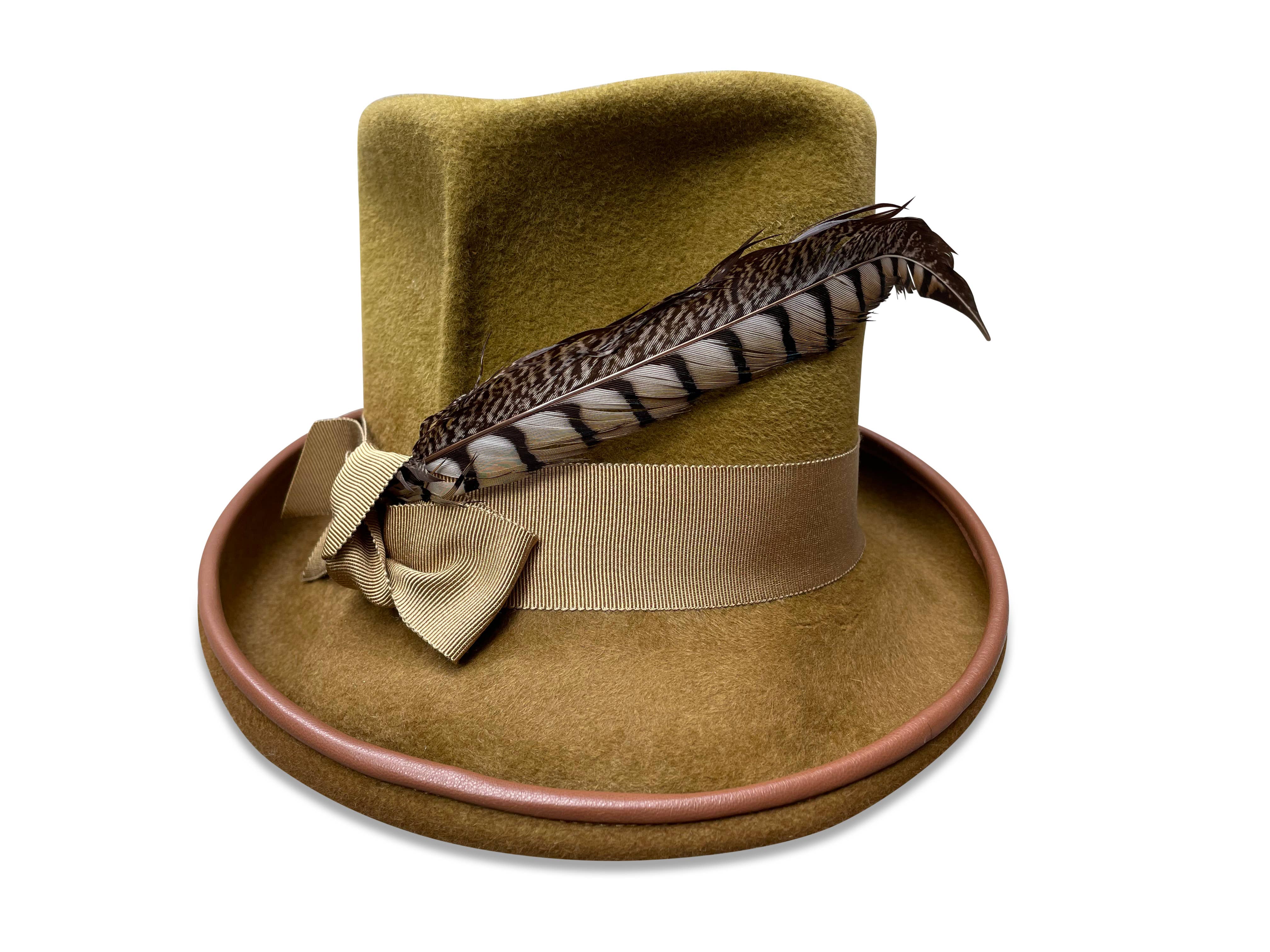 El Diablo  - Twisted Top Hat Robin Boutique