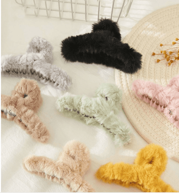 Fun Fur Claw Hair Clip in several colors - CHW173 - Robin Boutique-Boutique 