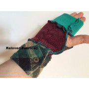 Recycled upcycled snugly soft warm wool fingerless fingers-free glovelets hobo gloves half gloves - Robin Boutique-Boutique 