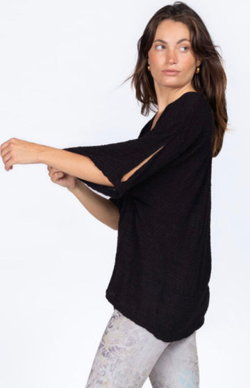 M. Rena V-Neck Slubby Gauze Top - Robin Boutique-Boutique 